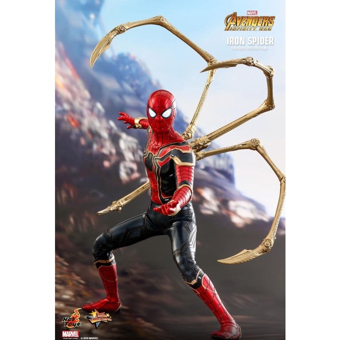 Hot Toys MMS 482 Avengers Infinity War - Iron Spiderman