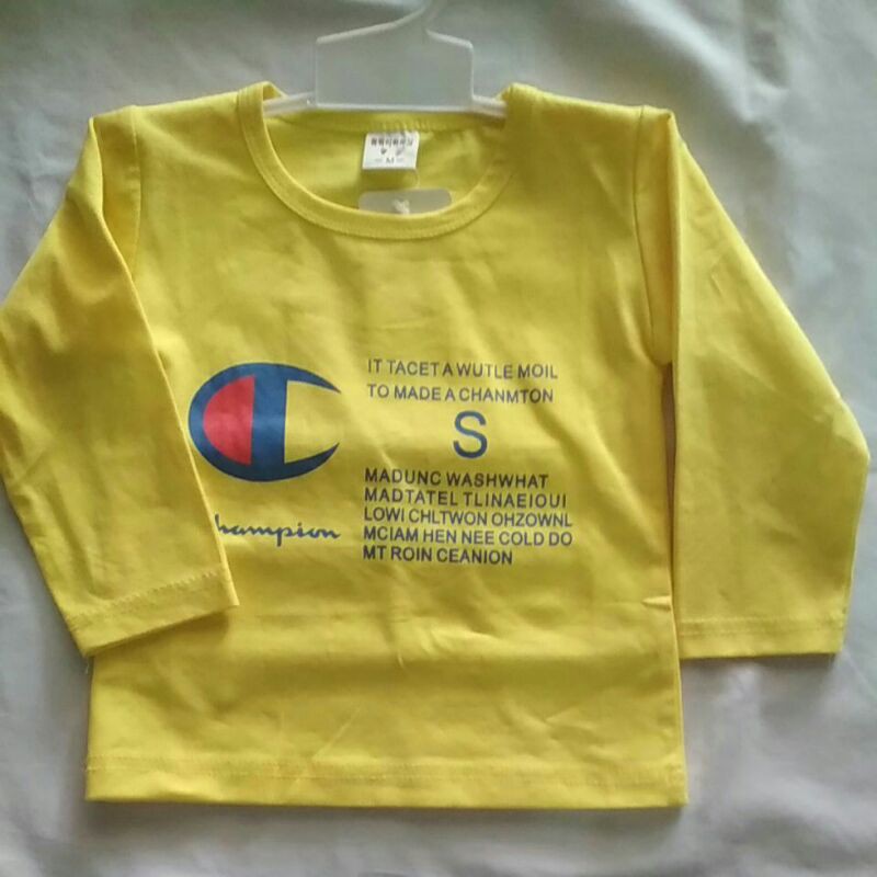 kaos champion kuning