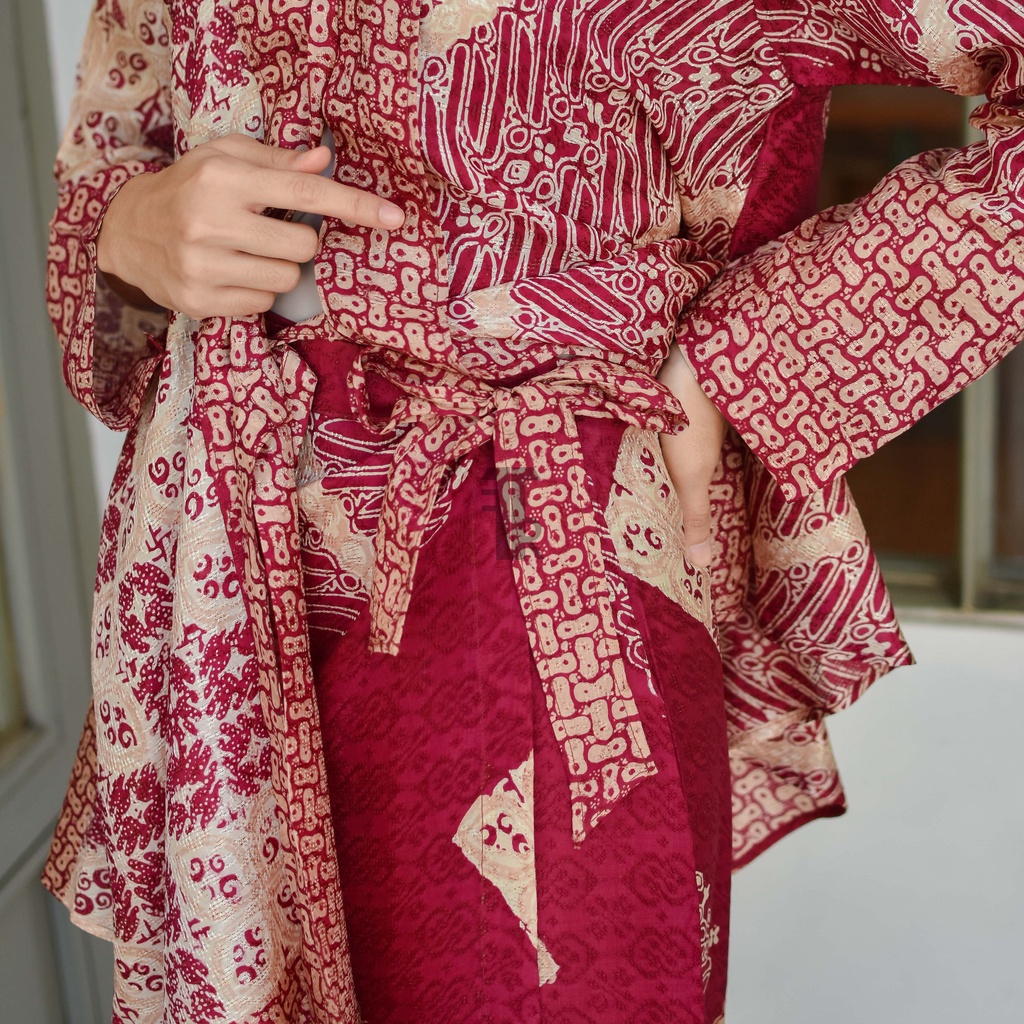 FITTINGROOM11 Set Batik - Adara Set