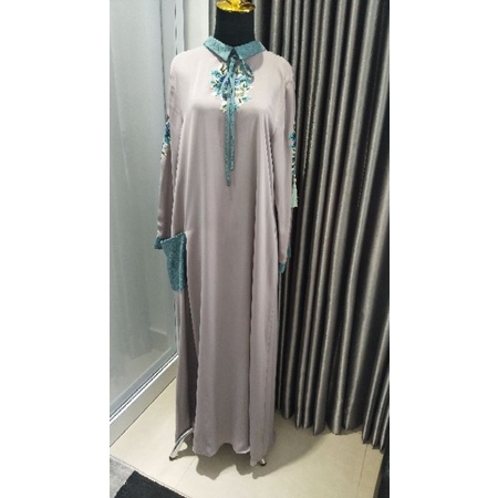 Preloved dress Ayu Dyah Andari