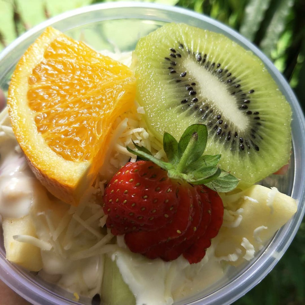 

Salad Buah Segar Fresh Bumil 400 ml Original Homemade
