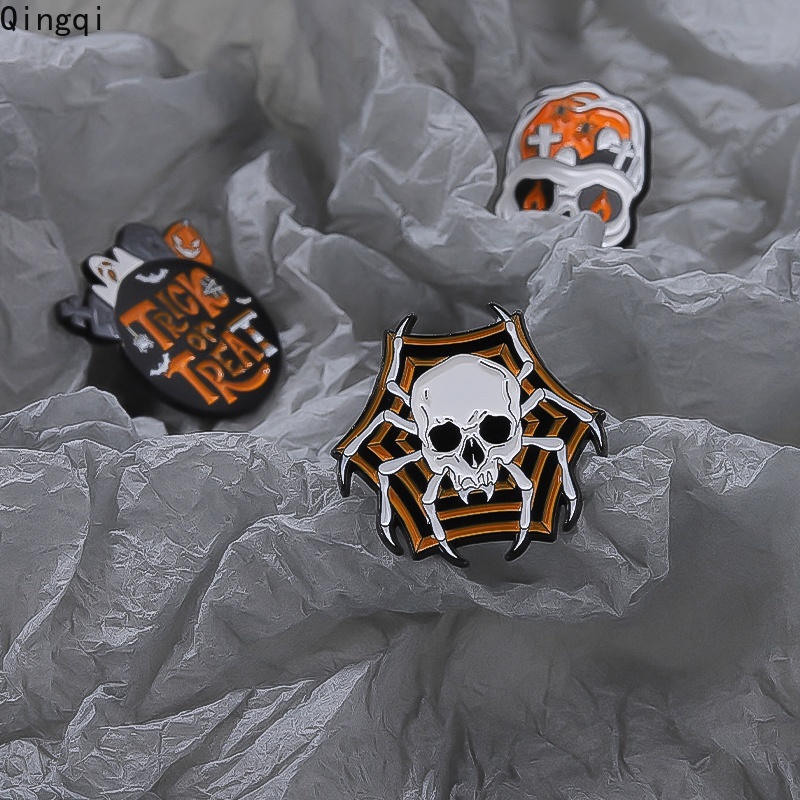 Bros Pin Enamel Desain Kartun Tengkorak Labu Halloween Untuk Anak