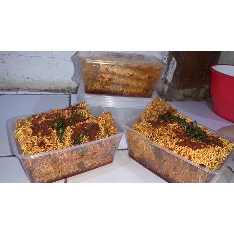 

Mie Kriuk