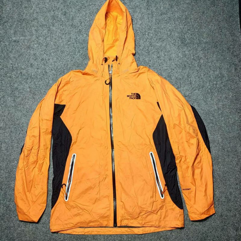 Secondbrand • Jaket Pria Wanita The North Face Outdoor Jacket (Colour: Orange)