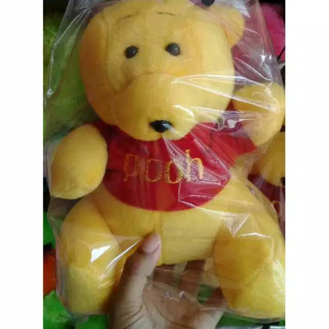 The pooh boneka size:S