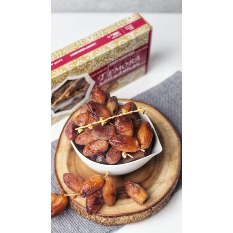 

Kurma Tangkai Tunisia Tamora