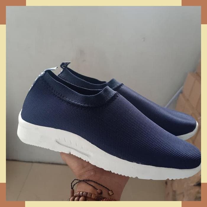 CUCI GUDANG Sepatu Wanita Sneakers Slip On Vegasus 2022