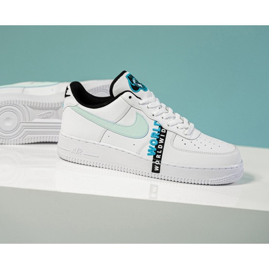 Jual Sepatu Nike Air Force 1 07 LV8 