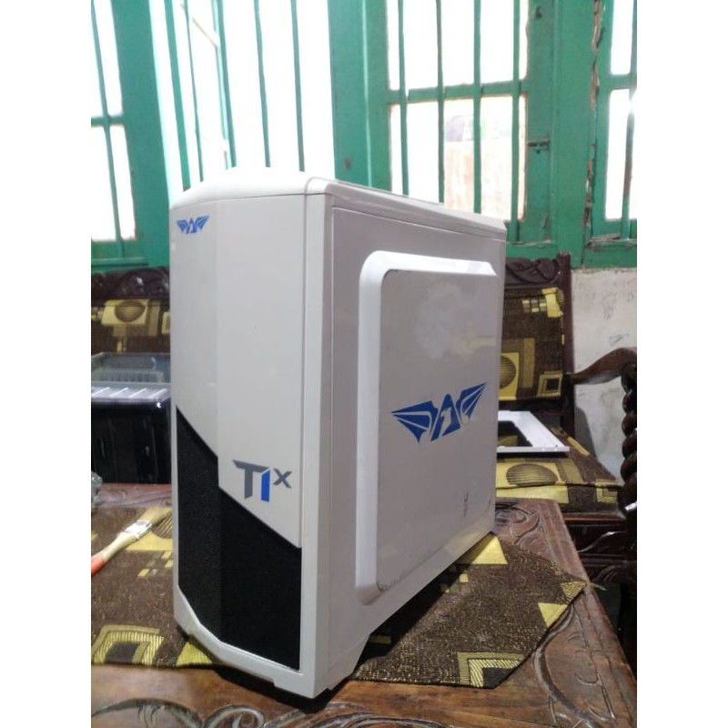 komputer core i7