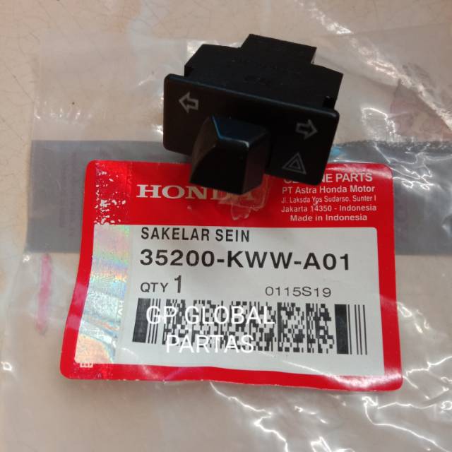 Saklar sen Hazard tiga pungsi Revo fi Blade old Beat fi Scoopy fi Vario 125 fi Vario 110/tehcno 110