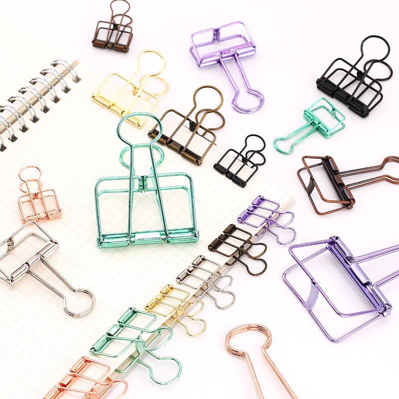 

Paper Clip Besi Warna WarniF0003