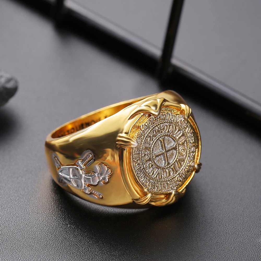 Cincin Crusader 14k Gold Plated Bahan Stainless Untuk Pria