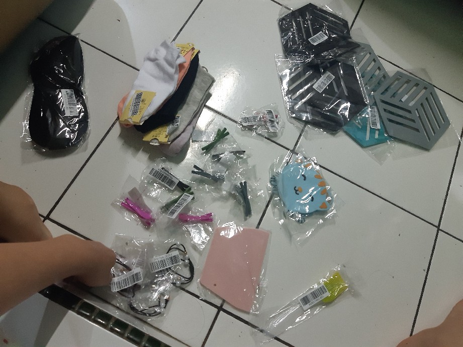 Hw Alas Piring / Mangkuk Makanan / Cangkir Minuman Dengan Model Hollow Dan Bahan Tahan Panas