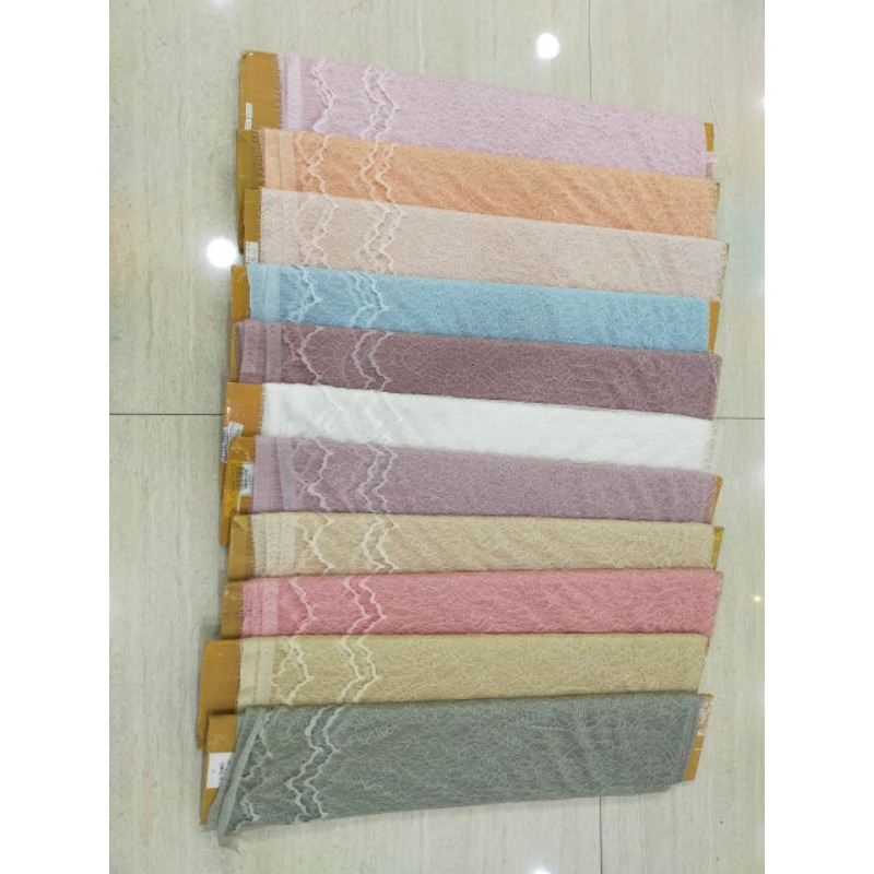 kain brukat Chantily panelan hijau sage