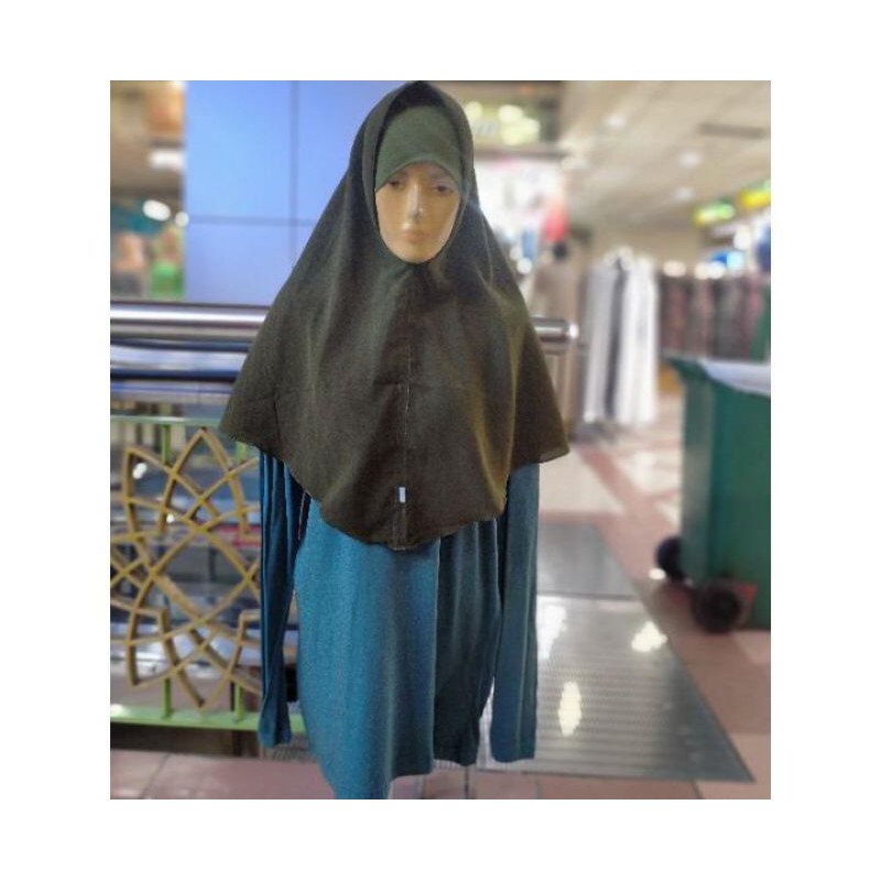 Jilbab pendek
