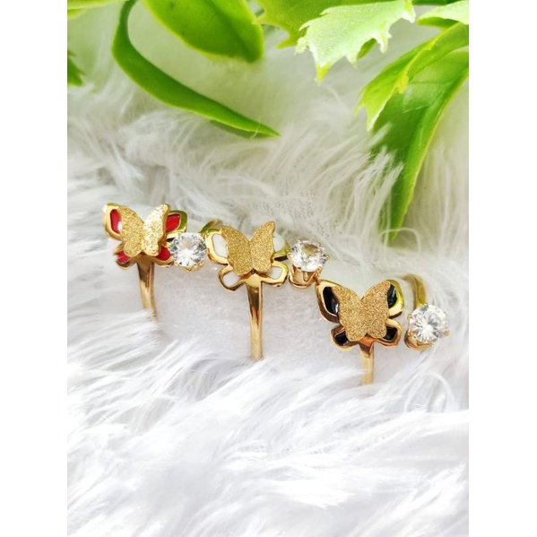 Cincin Fashion Titanium Warna Emas Wanita X5