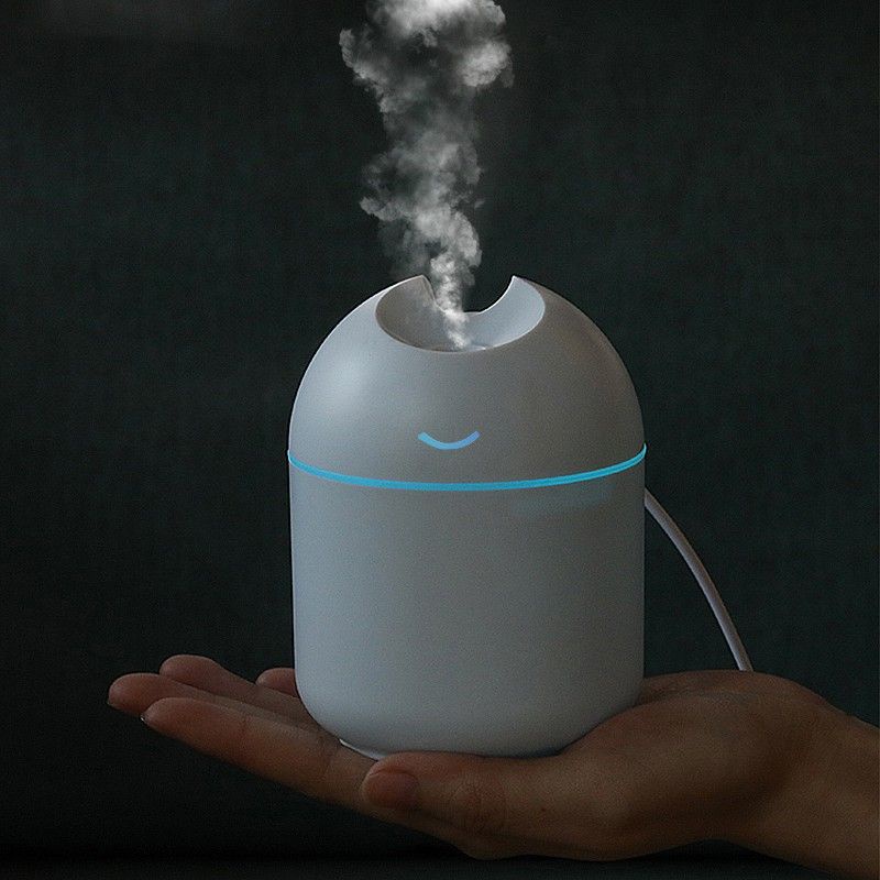 Humidifier Diffuser Aromaterapi Ultrasonik Ukuran Kecil Untuk Mobil/Rumah