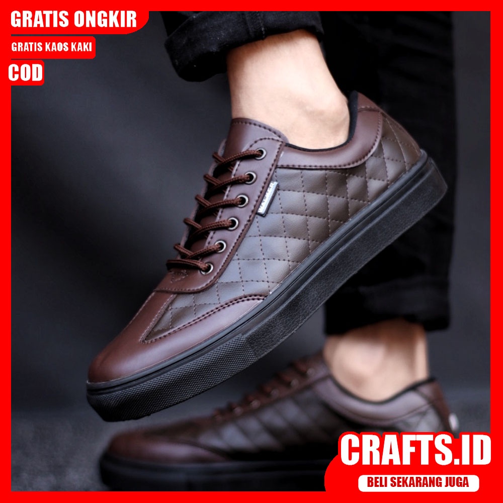 CRAFTS PEDRO Sepatu Sneaker Pria Sepatu Pria Casual Sneakers Cowo/Cowok Kulit Pu Sepatu Casual Keren Semi Formal Kerja Kuliah Kondangan