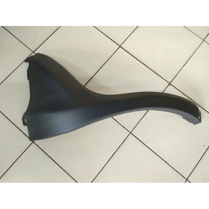 List side bemper body belakang suzuki sx4 MPmobile