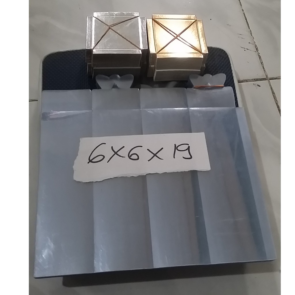 Kotak Mika Souvenir &amp; Kemasan Souvenir Uk. 6 x 6 x 10 cm
