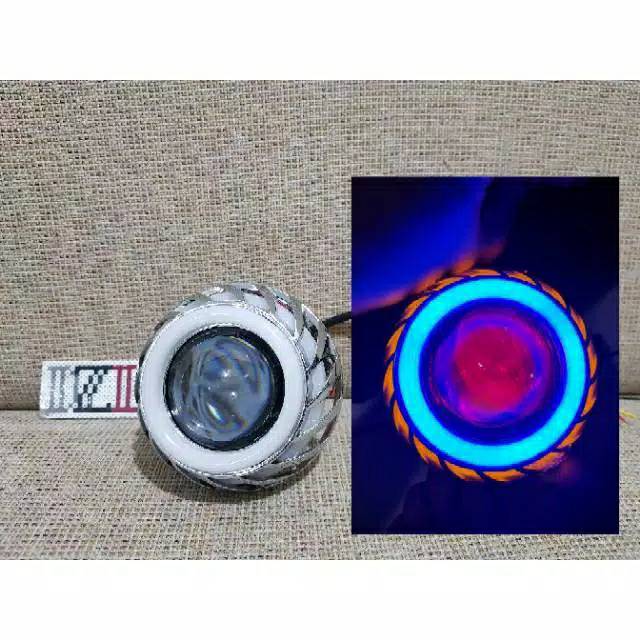 Lampu projie utama motor dan mobil jauh dekat