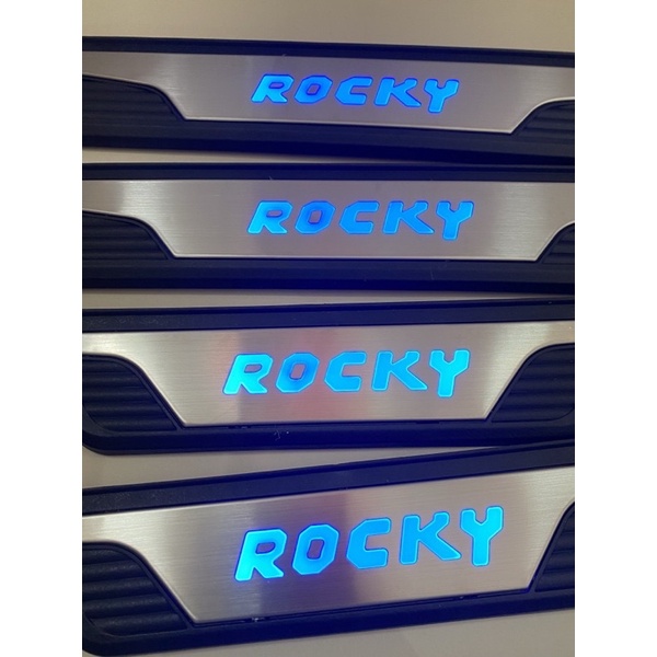 sill plate mobil injakan kaki mobil Daihatsu rocky