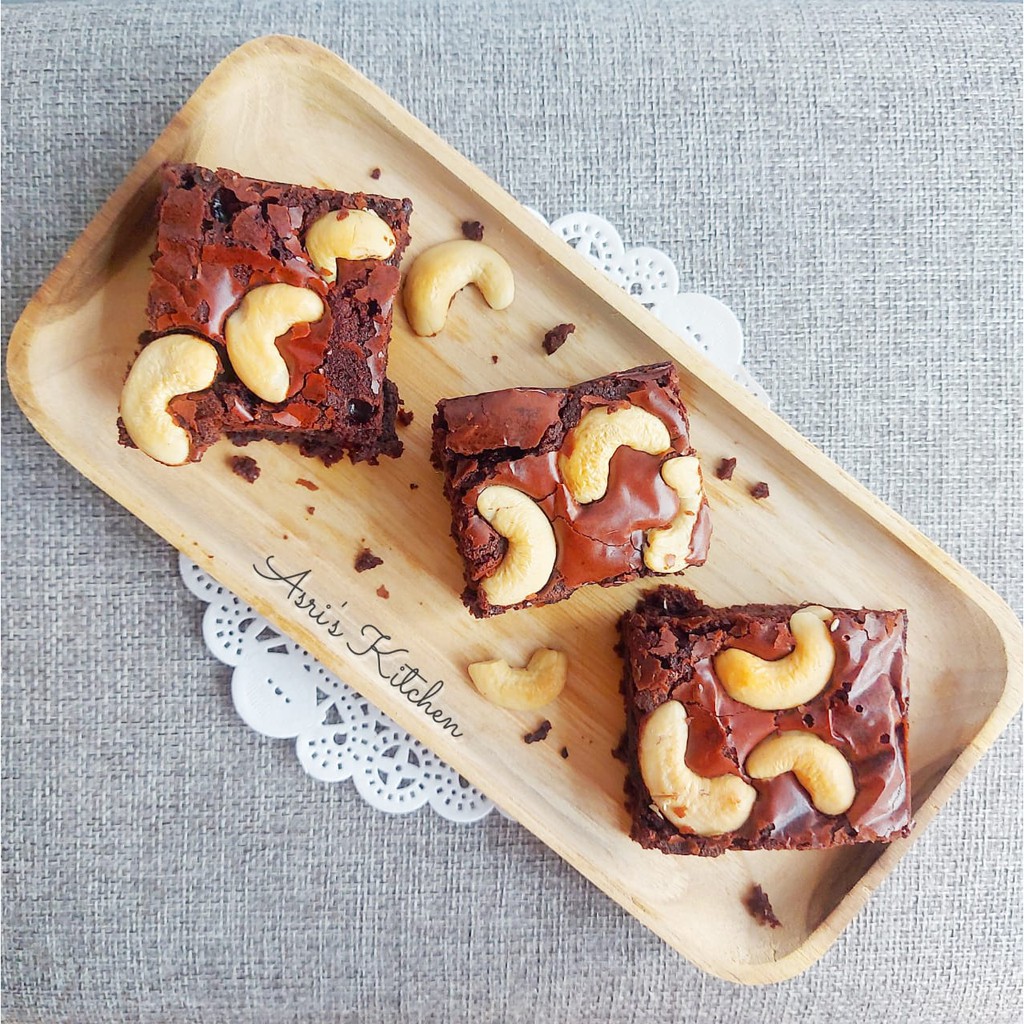 

Fudgy Brownies by Asri's Kitchen