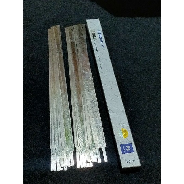 Pisau Mesin Potong KM 12inch Merek Strong H (isi 12 pcs)