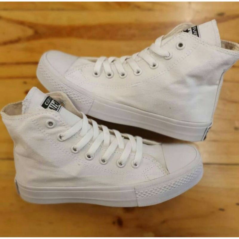 sepatu sneaker Converse panjang