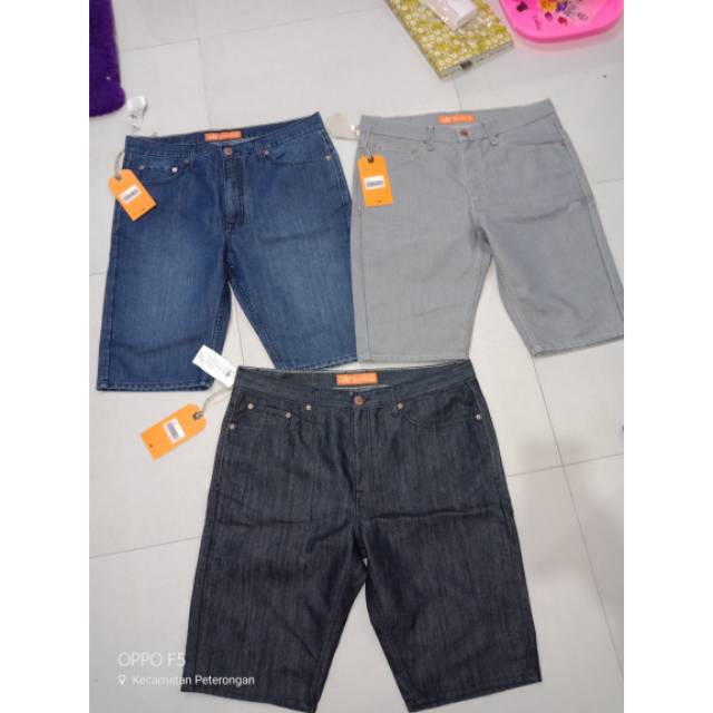 Lea pendek jeans original