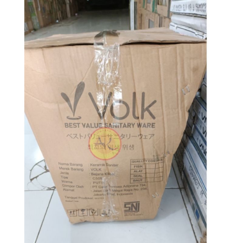 Kloset/Closet Duduk Siram Tanpa Tangki VOLK Warna Putih