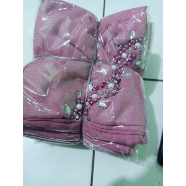 SEGIEMPAT PAYET BANDO BELLA/HIJAB BANDO MUTIARA/KERUDUNG PAYET BELLA SQUERE-Lavender