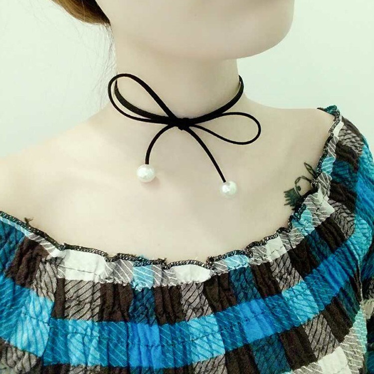 AC063 Kalung Leontine Hitam Pearl Karet Korea Necklace