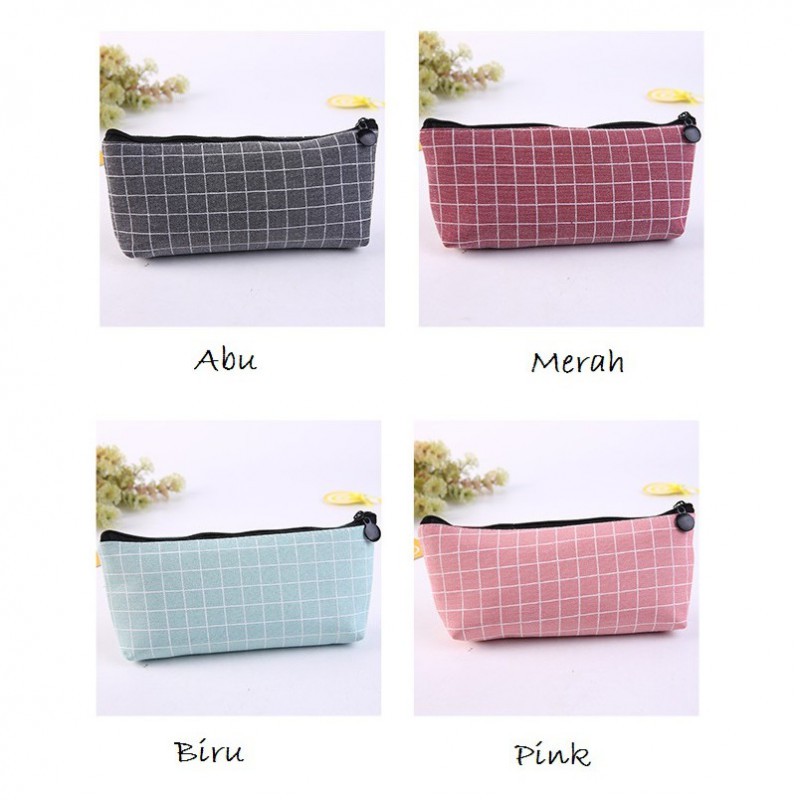 

Ennwen TP0065 Tempat Pensil Motif Kotak Kotak Tempat Kosmetik