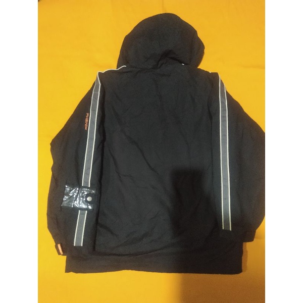 jaket snowboard  phenix second bekas