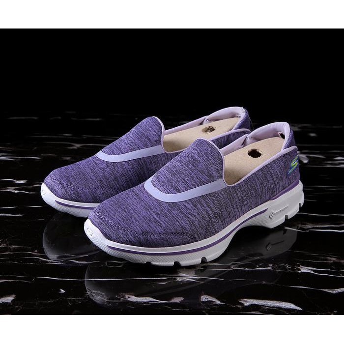 SEPATU SKECHERS RENEW 2 COD