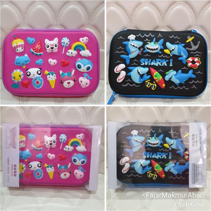 

TERBARU Tempat Pensil / Kotak Pensil / Pencil Case / Smiggle KW / D013/TEMPAT PENSIL AESTHETIC/TEMPAT PENSIL ANAK PEREMPUAN/TEMPAT PENSIL LUCU/TEMPAT PENSIL 3D/TEMPAT PENSIL TRANSPARAN/TEMPAT PENSIL LUCU/TEMPAT PENSIL KOREA/TEMPAT PENSIL KAIN/TEMPAT