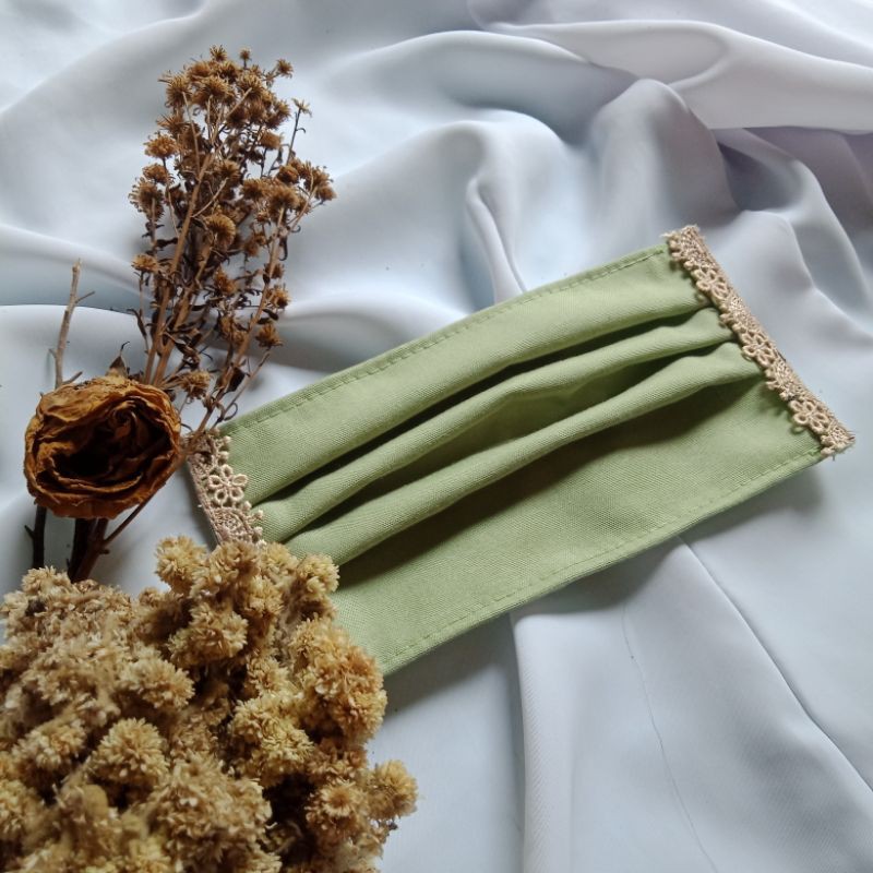 Masker Kain Renda Samping Hijau