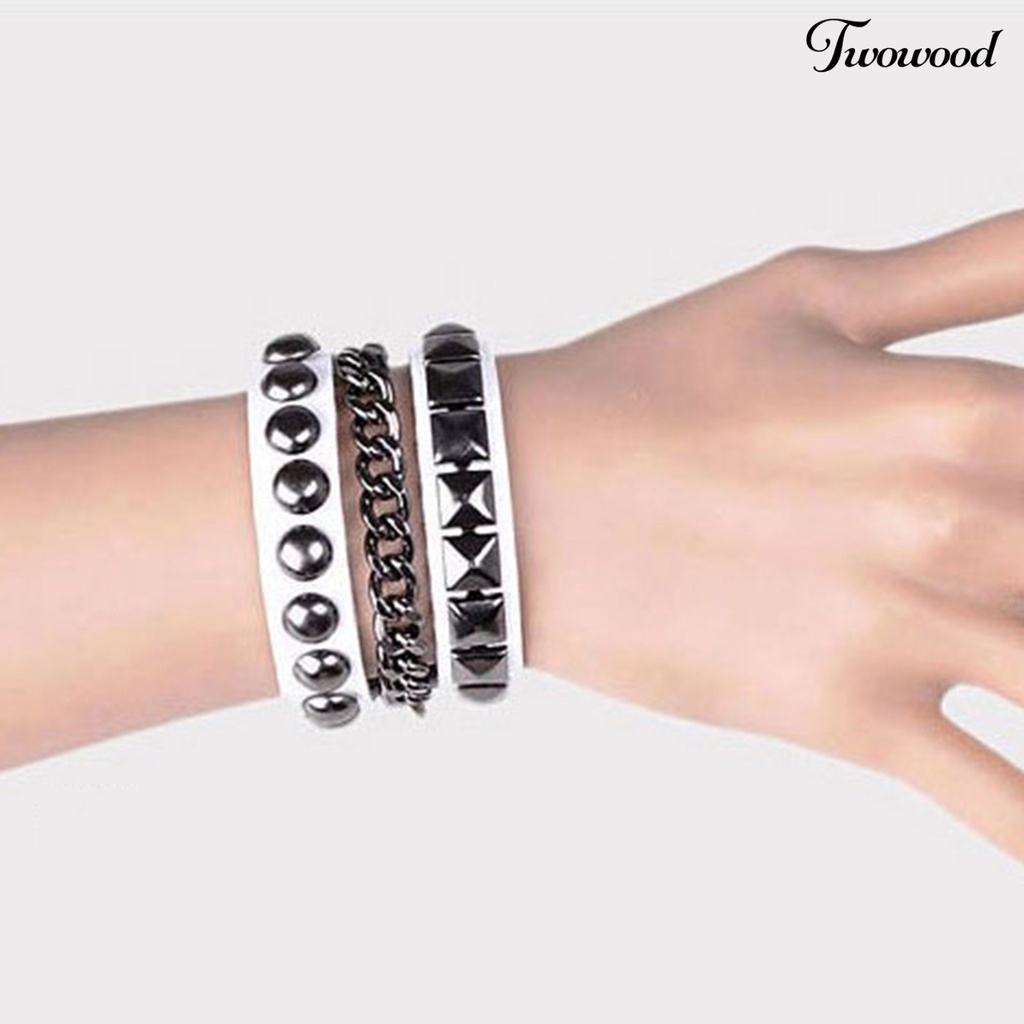 2pcs / Set Gelang Adjustable Bahan Kulit Imitasi Dengan Liontin Hati Gaya Punk Rock