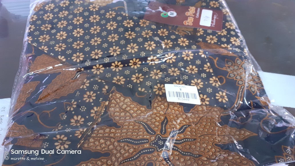 Batik Wanita Atasan Blouse Modern Model Kerah Besar Batik Kerja Wanita