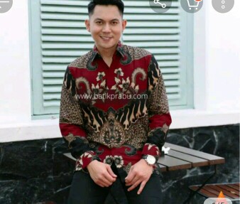 Kemeja Batik Prabu Bahan Katun Baturaden Reguler Fit A556