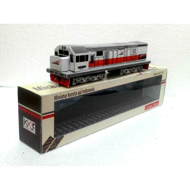 Lokomotif cc201 putih orens - miniatur kereta api indonesia - MN0277