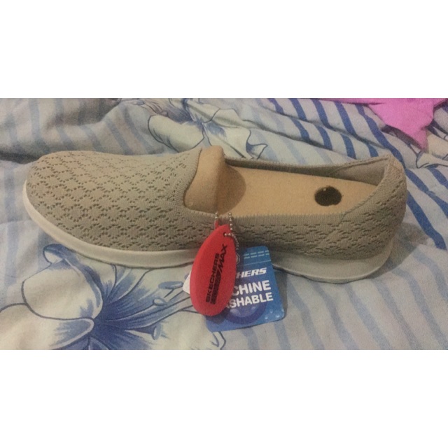 skechers go walk daisy