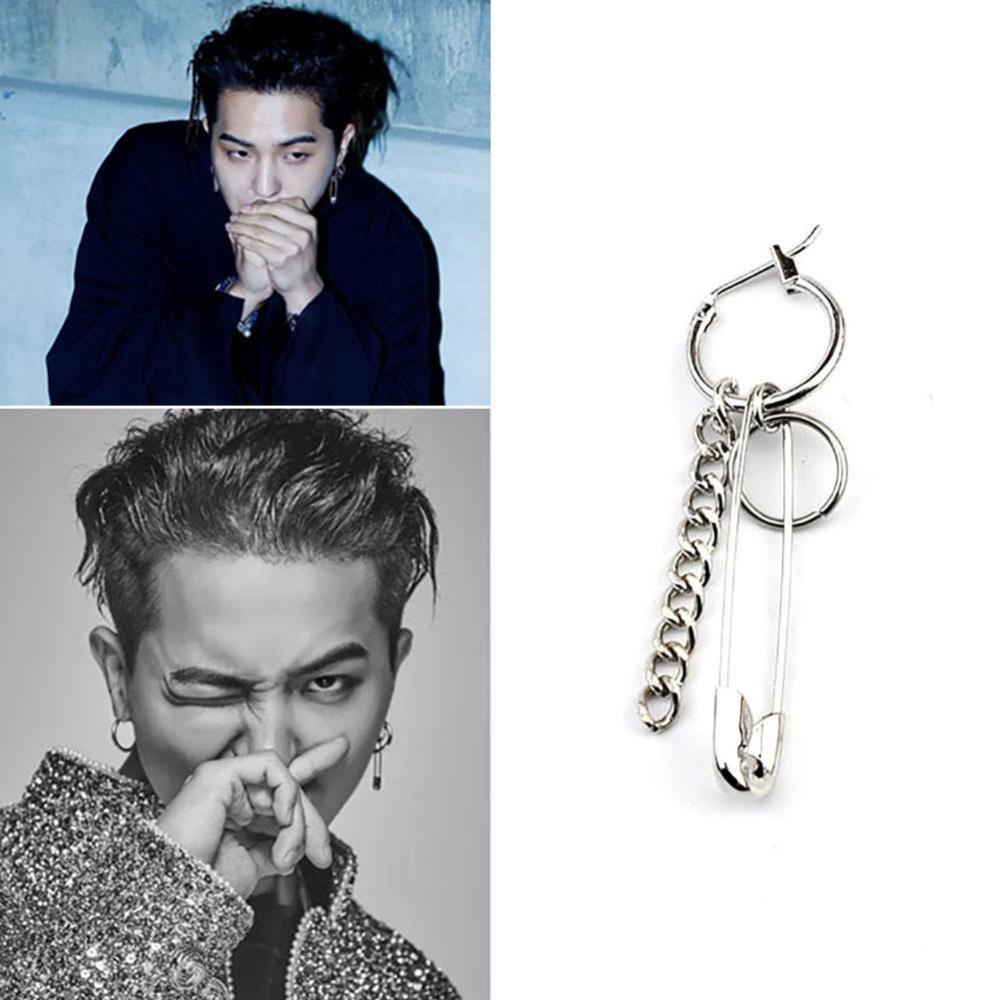 Timekey 1pc Anting Tusuk Rantai Geometri Asimetris Gaya BTS Untuk Priawanita A2K3