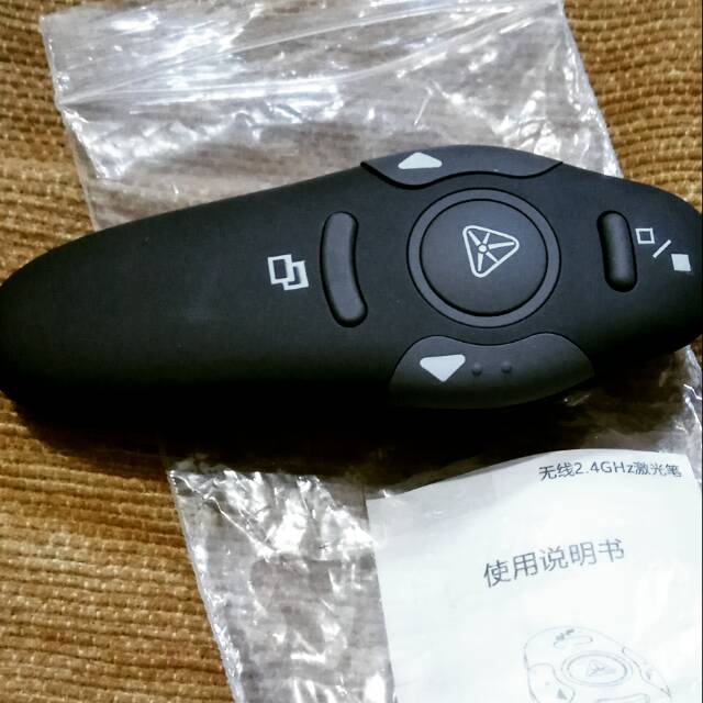 Laser pointer 2.4 ghz wireless presenter cursor control alat presentasi