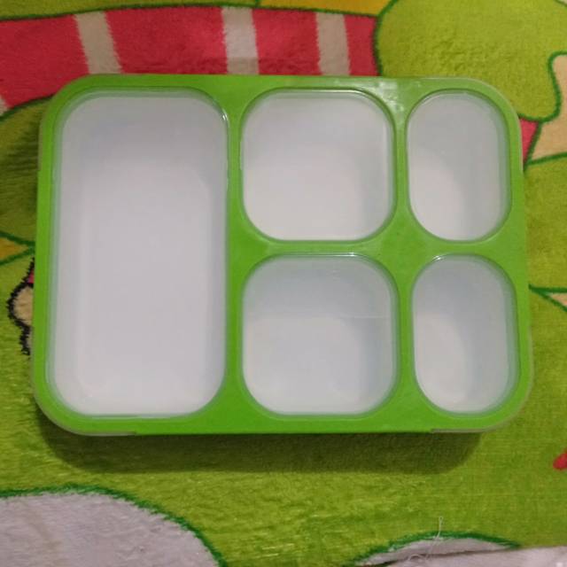 Lunch box free tas