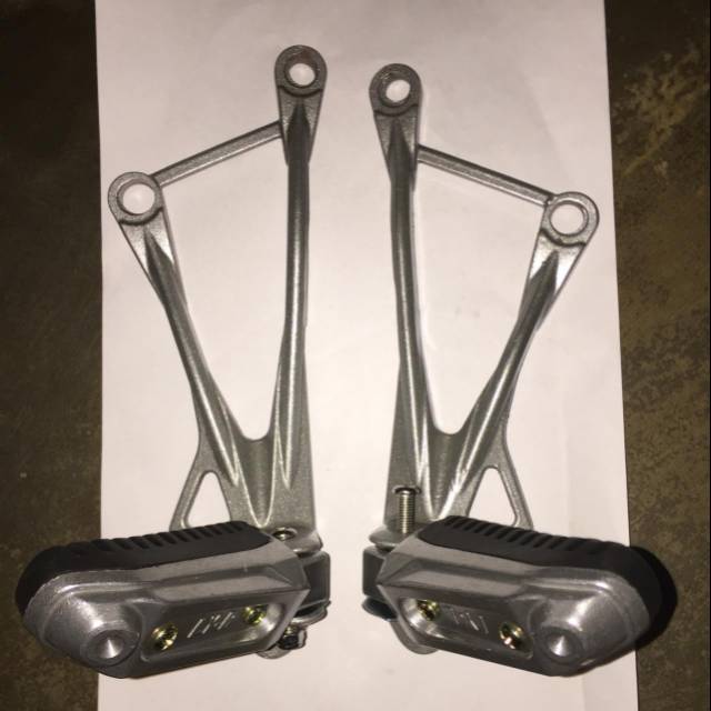 Footstep belakang trail viar cross x 200es dan 250es