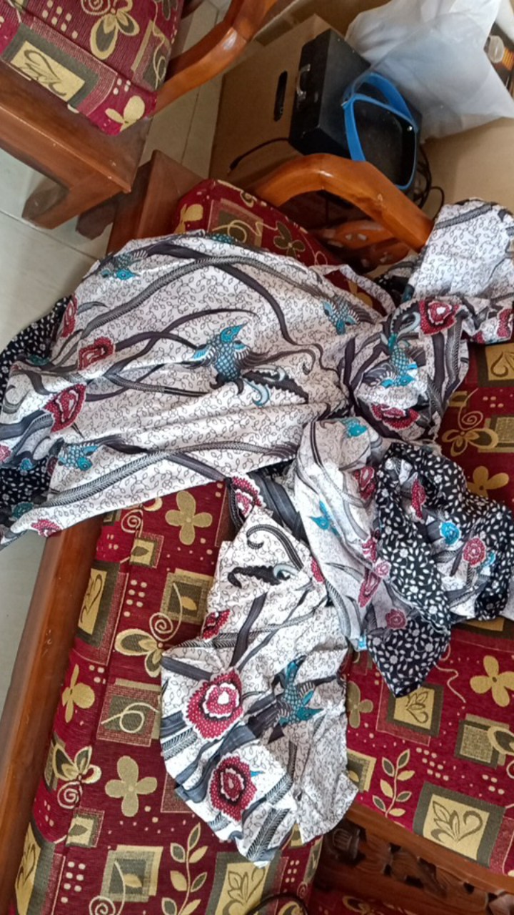 Batik Couple Keluarga Sania Ruffle Ori Ndoro Jowi Dnt Ilalang Putih