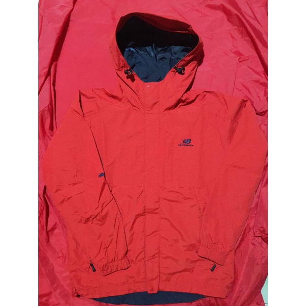 Jaket Outdoor New Balance second Original