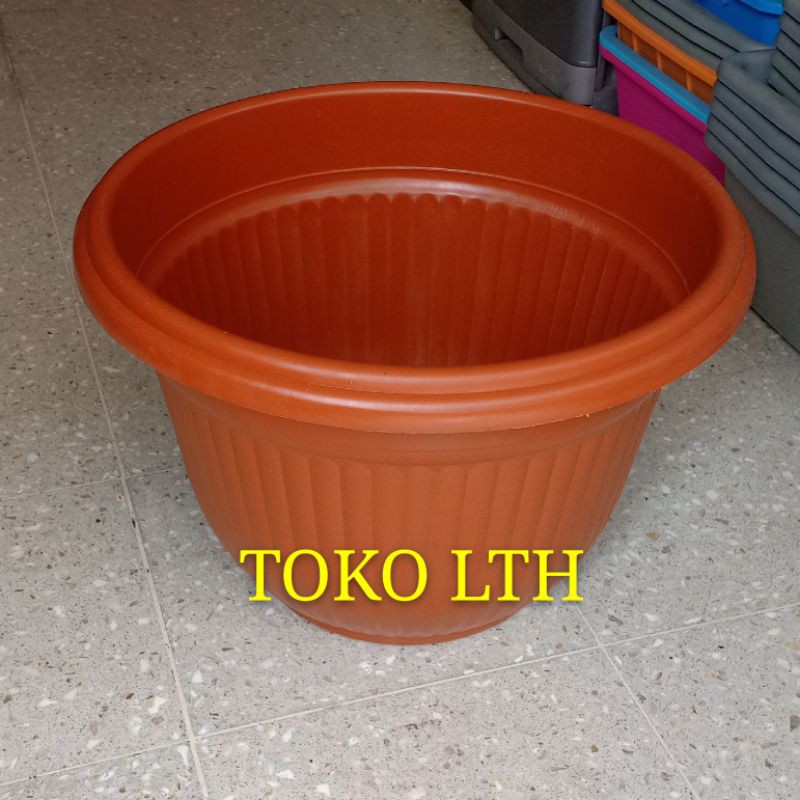 POT PLASTIK 40 CM WARNA 812 / POT TANAMAN / POT BUNGA